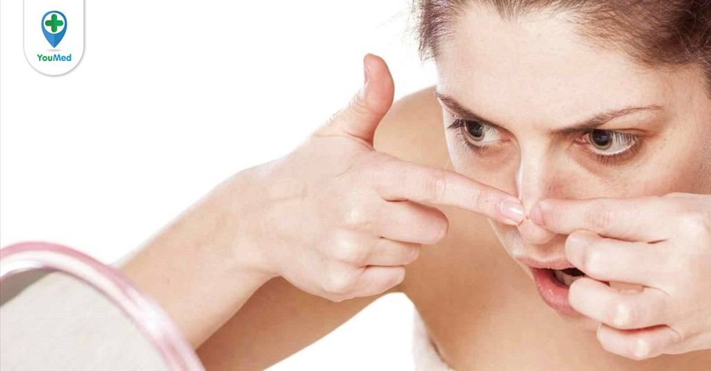 chăm sóc da mụn sai cách